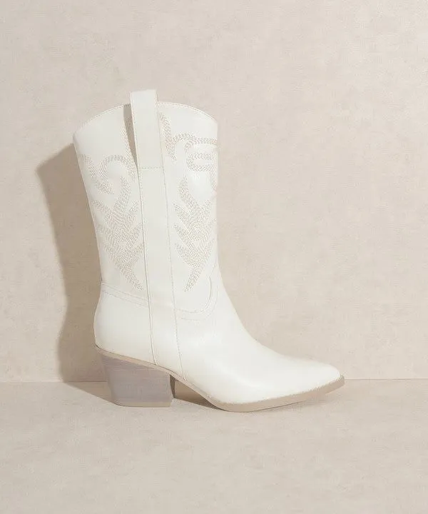 Cowgirl Embroidered Short Boots