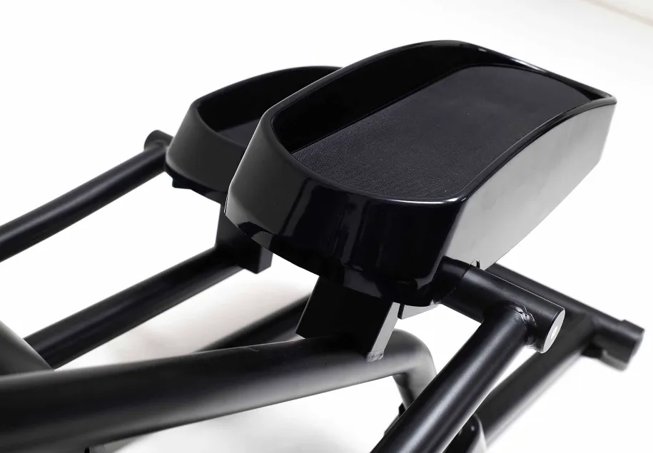 FLOOR MODEL York HFX9 Elliptical Cross Trainer