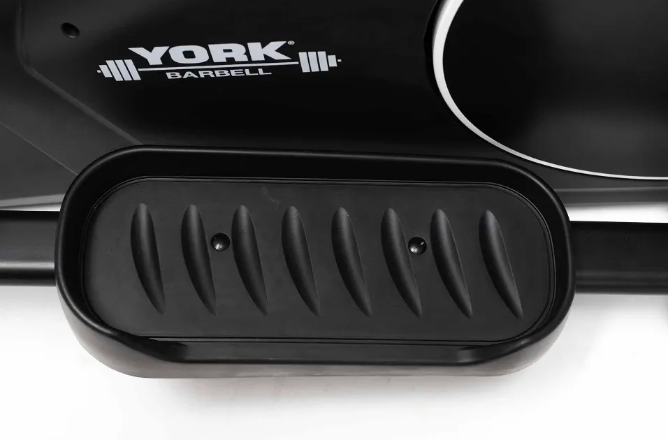 FLOOR MODEL York HX7 Elliptical Cross Trainer