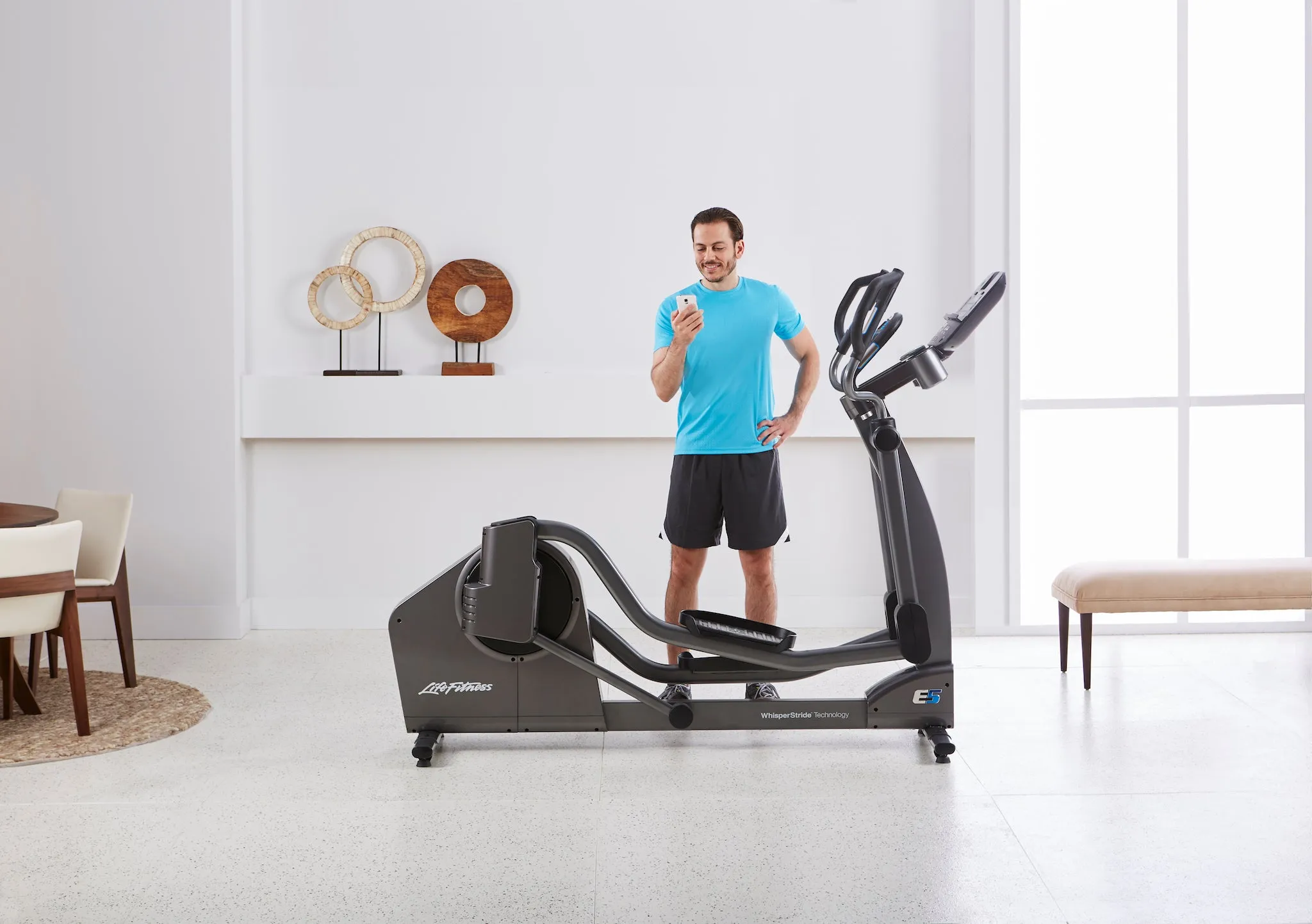 Life Fitness E5 Adjustable Stride Elliptical Cross Trainer
