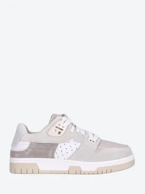 Low top sneakers