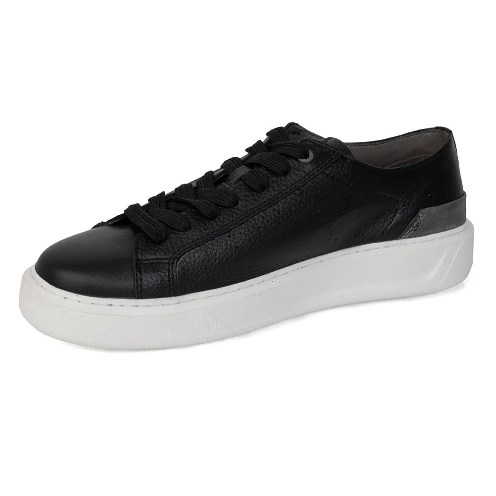 Low Top Sneakers