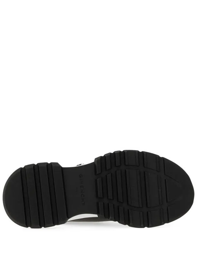 "SPECTRE" SNEAKER
